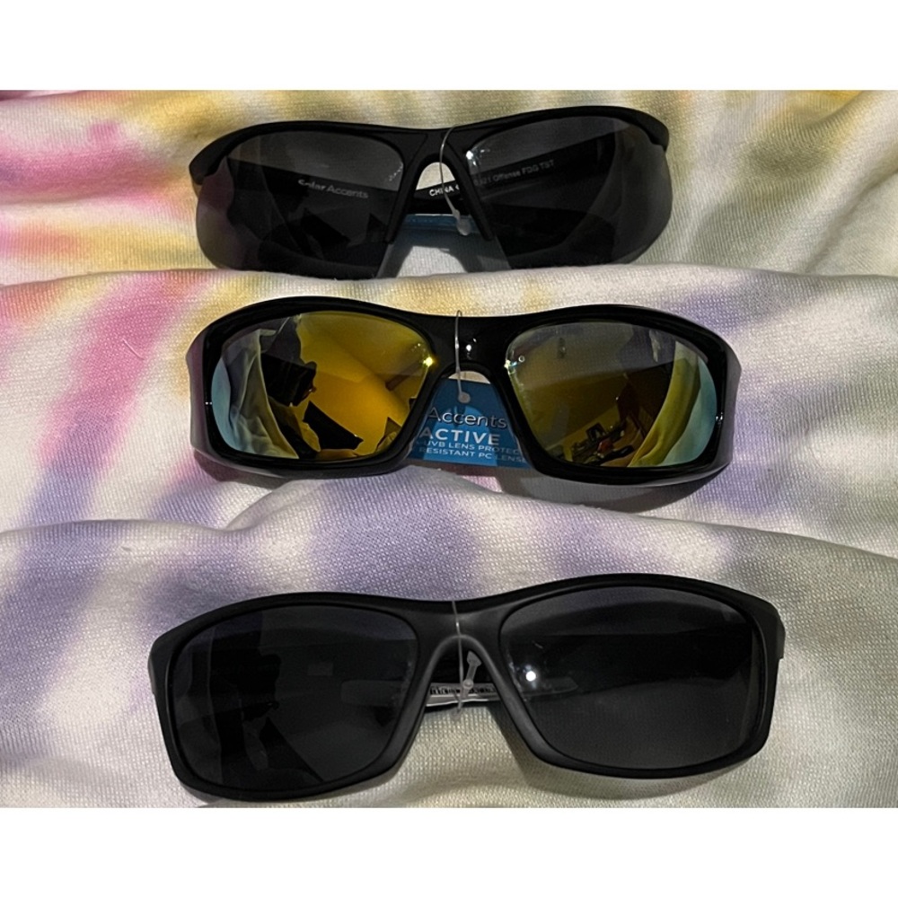 Solar Accents Black Sunglasses Set of 4